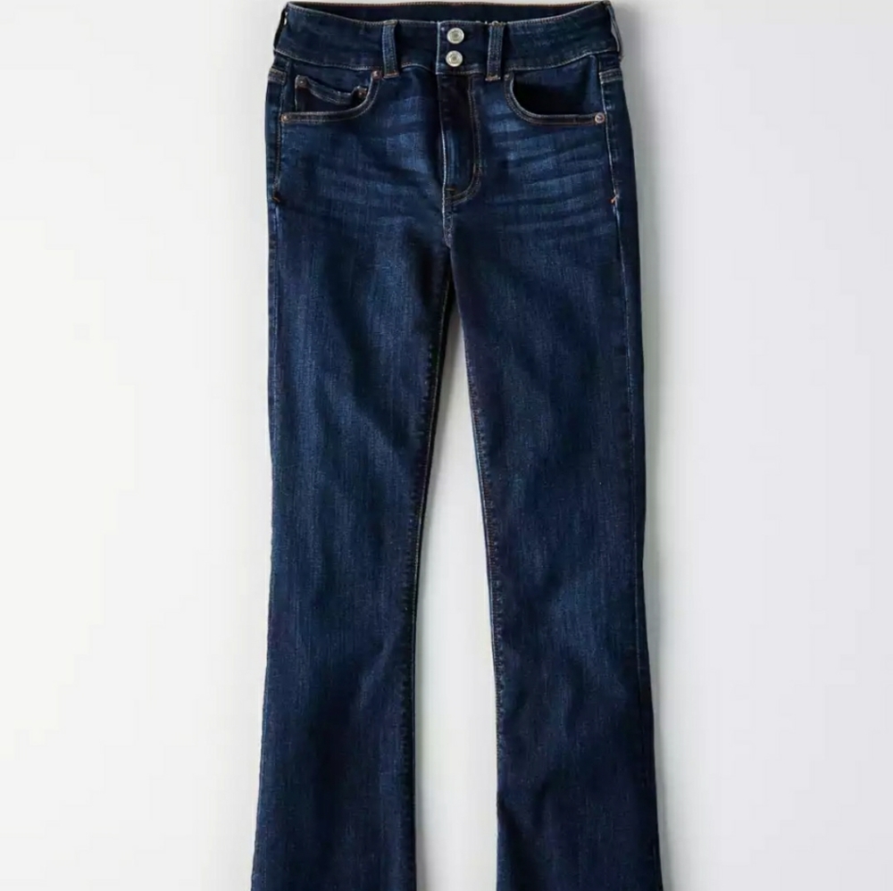 NWOT AE Artist Flared Jeans